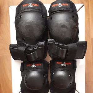 Triple 8 Knee Pad Set
